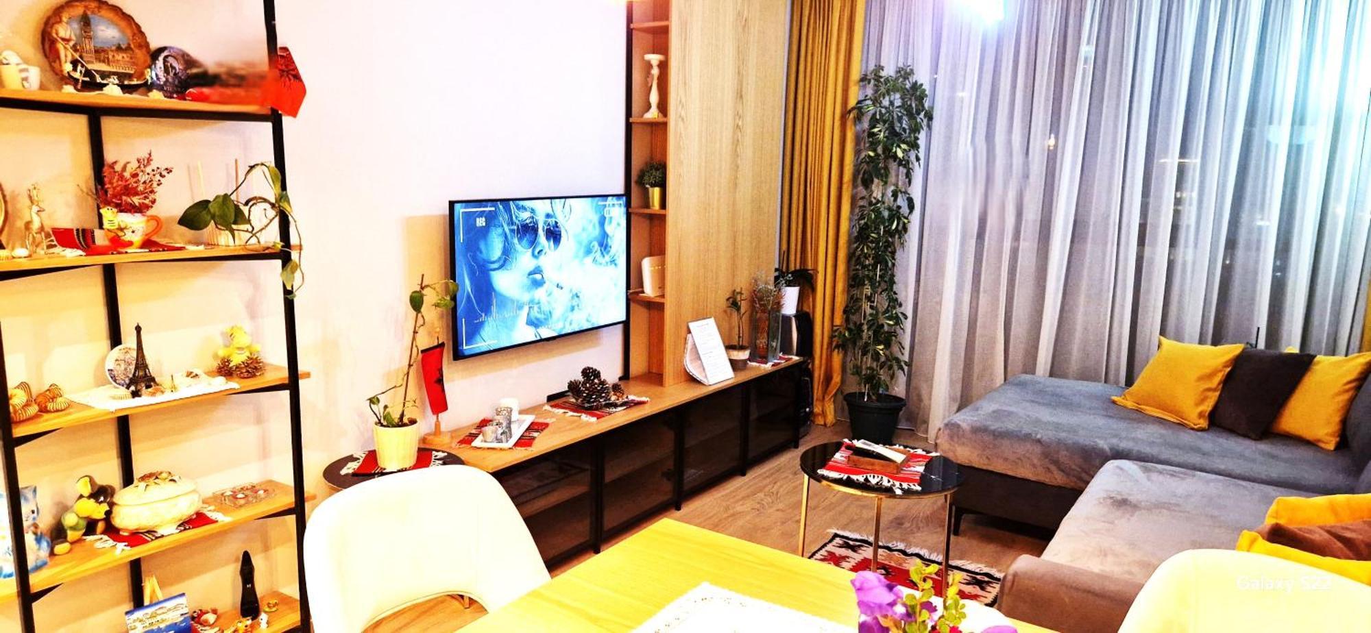 Central Comfy Apartment 티라나 외부 사진