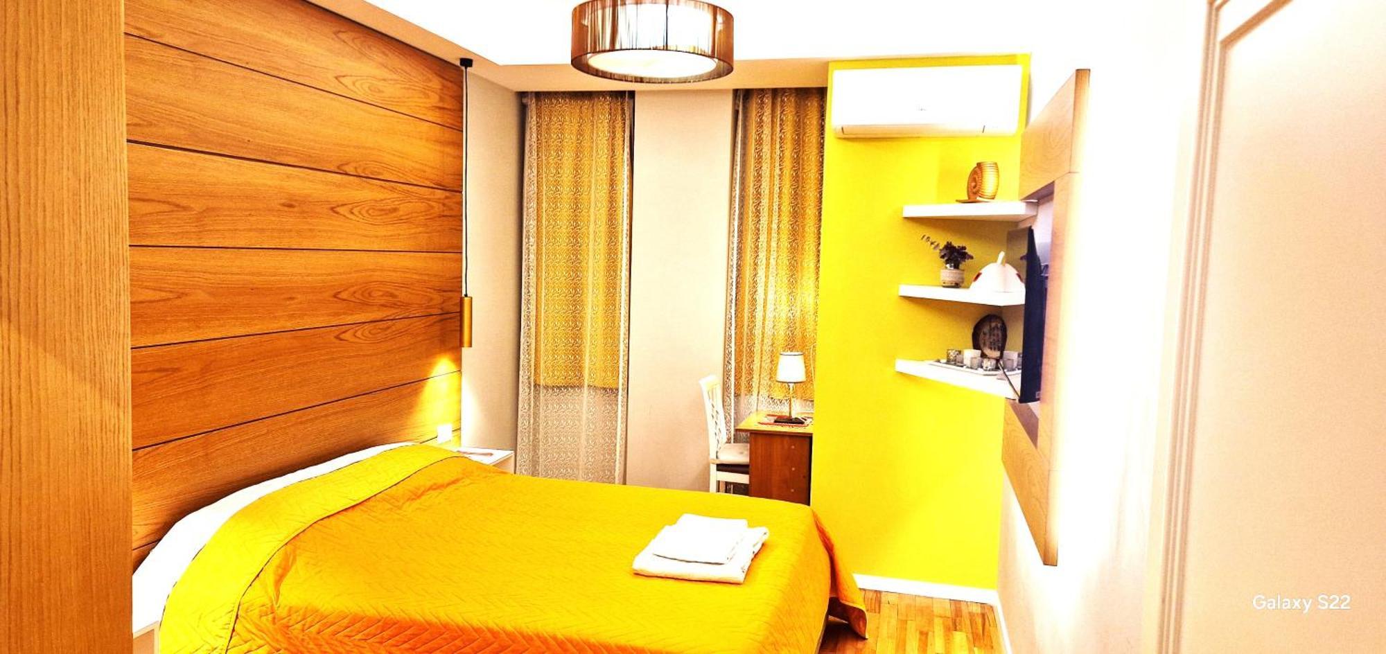 Central Comfy Apartment 티라나 외부 사진